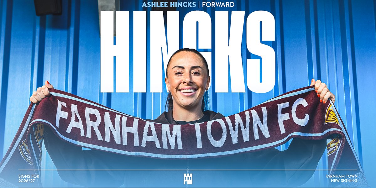 ✍️ Ashlee Hincks signs for Farnham Town Women!